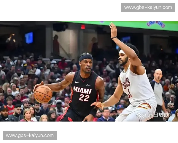 铁血与天赋的终极博弈：当费城76人撞上克利夫兰骑士，谁才是东部的真正硬骨头？