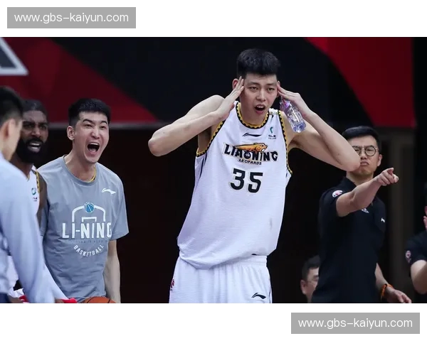 矛与盾的终极博弈：当“准神”郑宇伯撞上“控球天王”王云，谁才是中式台球的真神？